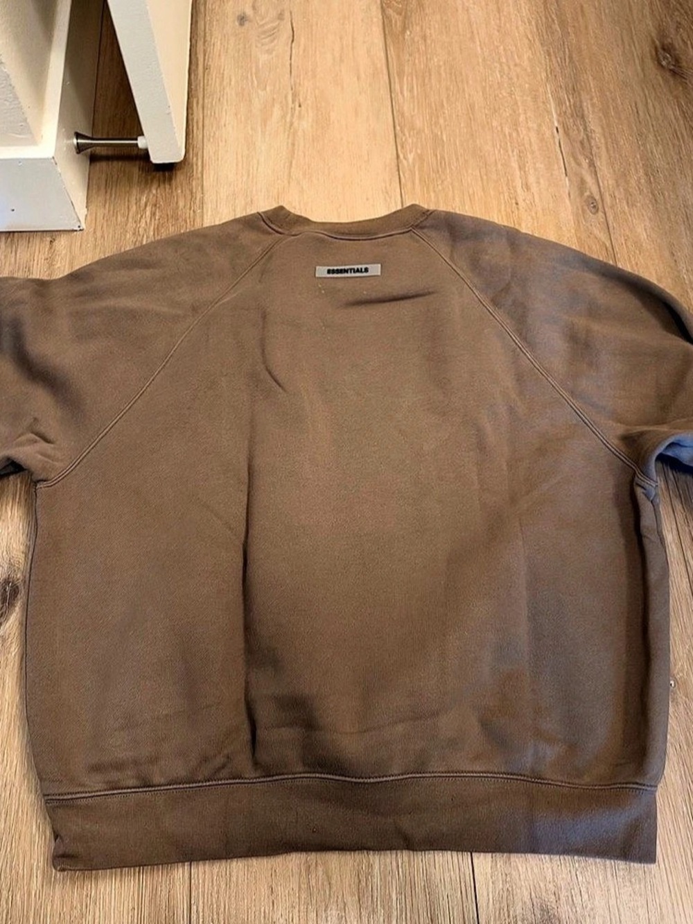 ESSENTIALS Crewneck Sweatshirt in Brown Size Small